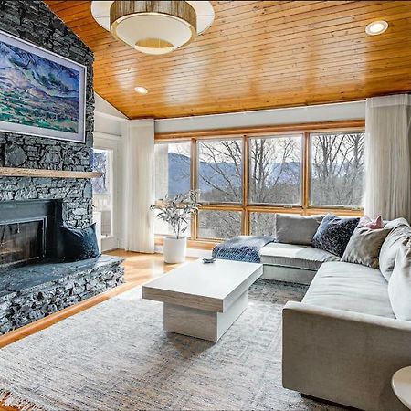 Villa Lux Retro Getaway W/ Ober & Smoky Mtn Views! Gatlinburg Exterior foto