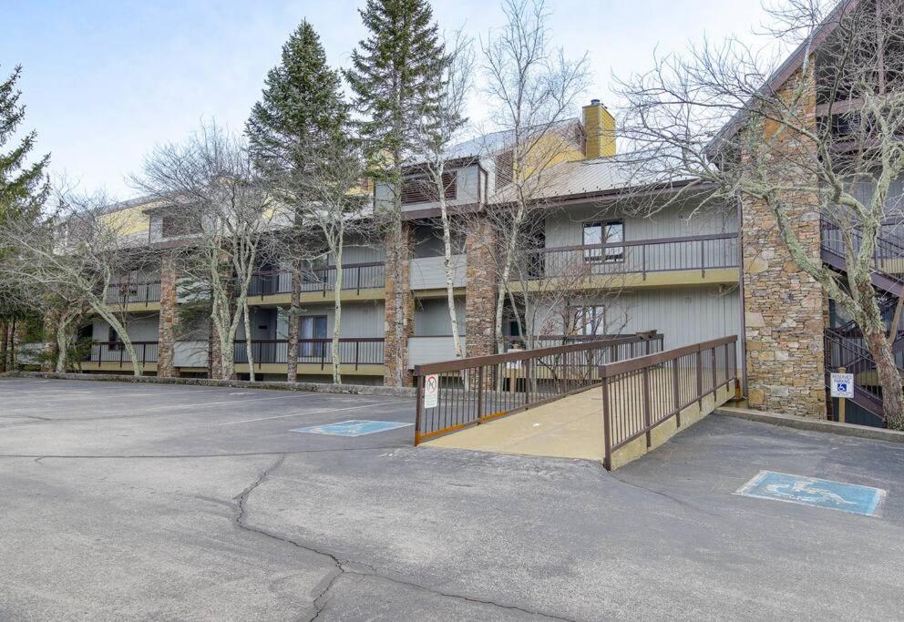 Villa Lux Retro Getaway W/ Ober & Smoky Mtn Views! Gatlinburg Exterior foto